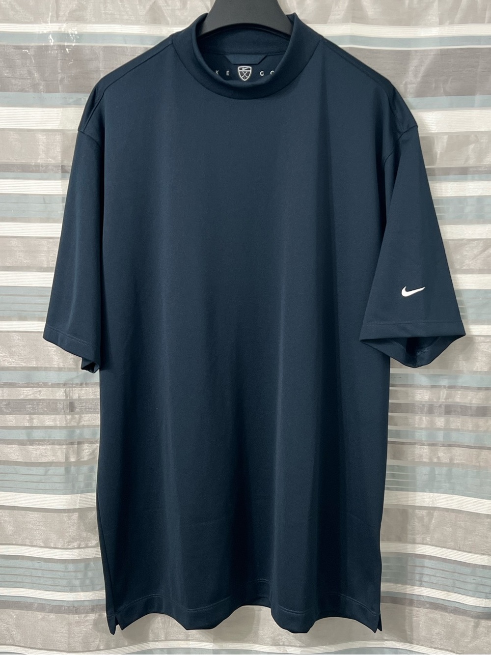 Nike Golf Men’s Dark Navy Short-Sleeve Mock Neck Performance Shirt